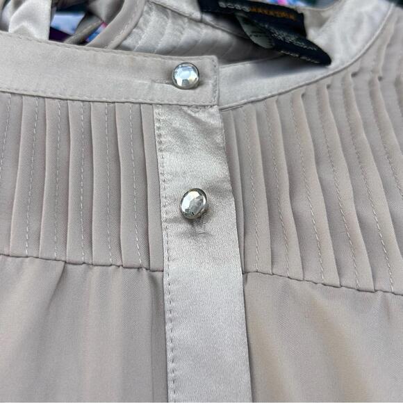 BCBGMAXAZRIA Long Sleeve Asymmetrical Yoke, Pleats, Tie Nape Beige Blouse | XL - Picture 10 of 10